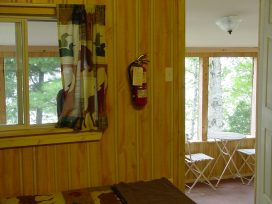 bear maw paw bedroom