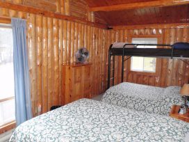 log suites bedroom