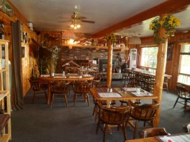 river inn and restaurant dining area