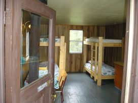 atekepi bedroom