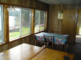 pap lake dining area